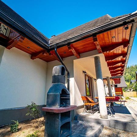 Tatrzanska Kryjowka Premium Chalets Zakopane โปโรนิน ภายนอก รูปภาพ