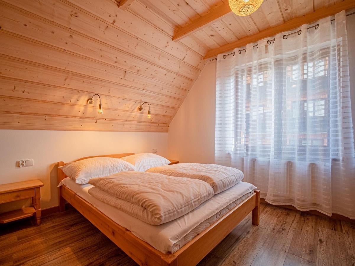 Tatrzanska Kryjowka Premium Chalets Zakopane โปโรนิน ภายนอก รูปภาพ